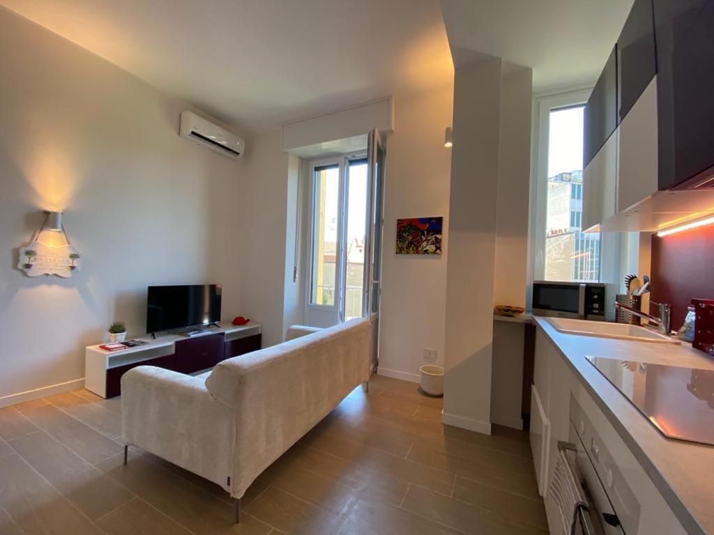 Kibilu - Viale Regina Margherita Milano Exterior foto