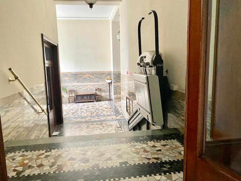 Kibilu - Viale Regina Margherita Milano Exterior foto