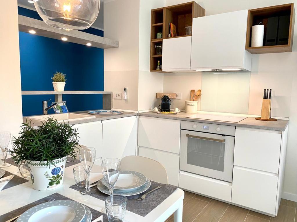 Kibilu - Viale Regina Margherita Milano Exterior foto
